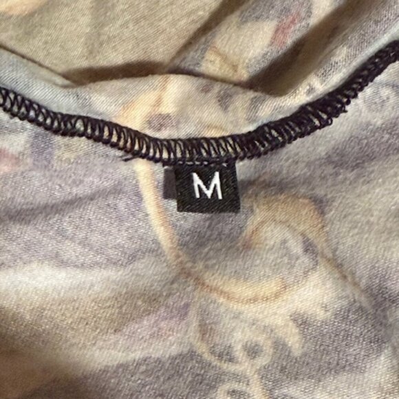 Versus Versace Womens T-Shirt Short Sleeve Baroque Pattern Multicolor Size M EUC - Picture 13 of 16